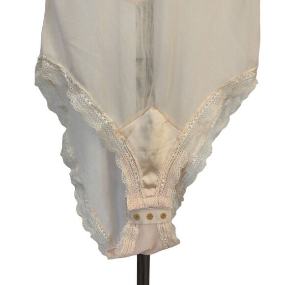 COSMOPOLITAN Lace Teddy in Pink Champagne Size Small NEW - Picture 5 of 16